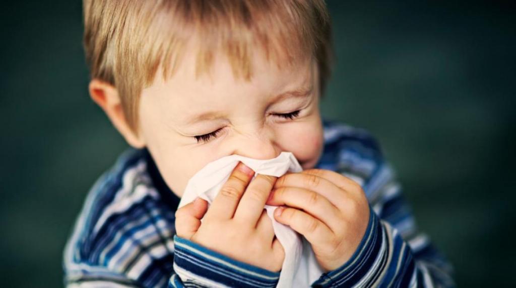 مهم ترین دلایل احتمالی برای ریزش اشک چشم در کودکان