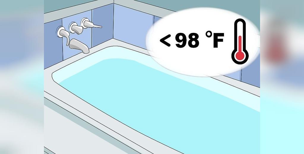 دمای مناسب آب برای حمام کردن در بارداری