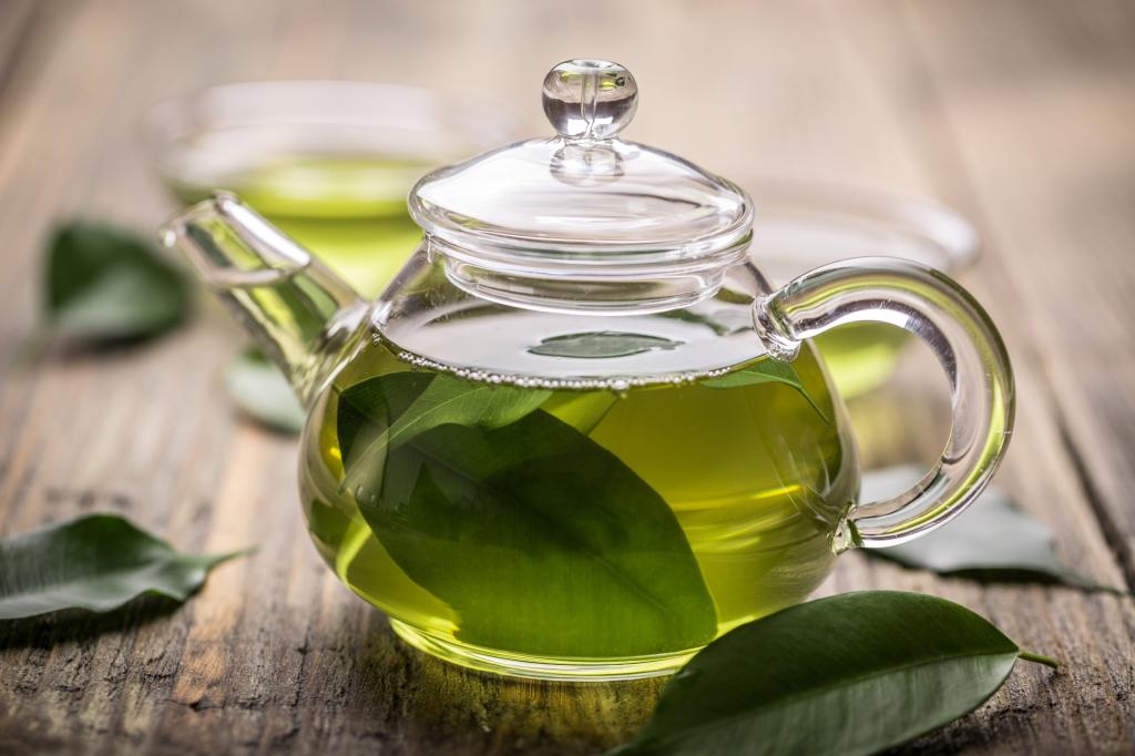 بهترین دمنوش برای روده تحریک پذیر: دمنوش چای سبز