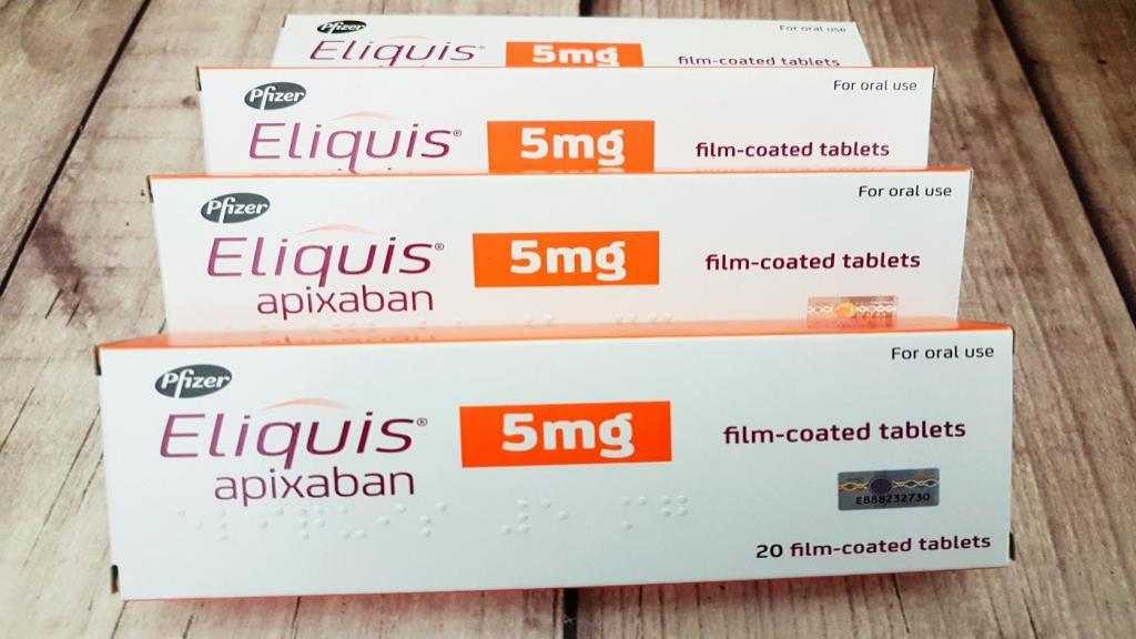 آپیکسابان (Apixaban) یا الیکوییس (Eliquis): کاربرد، روش مصرف و عوارض آن