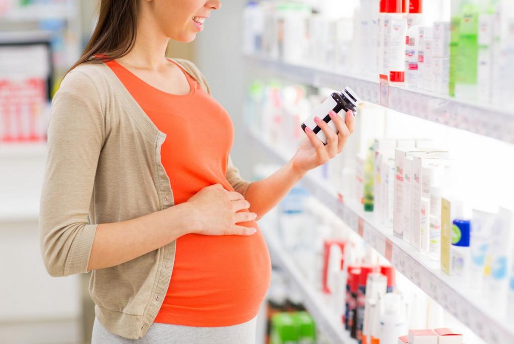 عوارض جانبی مصرف آنتی بیوتیک در بارداری
