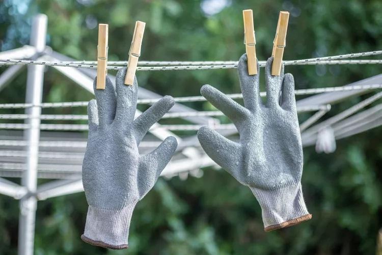 نحوه شستشوی صحیح دستکش های باغبانی