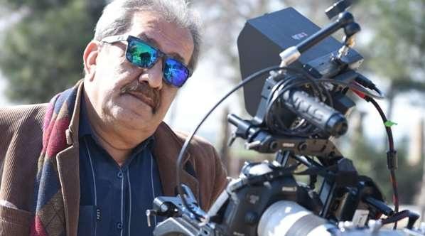 عکس مسعود رشیدی  در حال کارگردانی