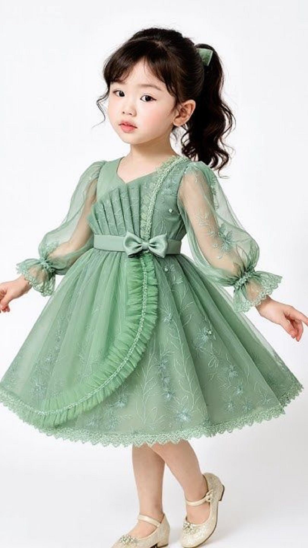 مدل لباس شب یلدا دخترانه سبز پسته ای توری