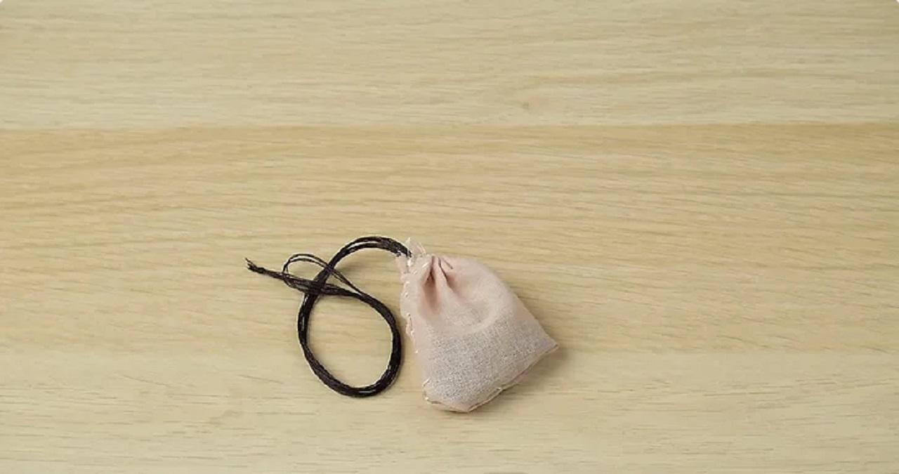 دوخت یک تی&zwnj; بگ از پارچهٔ موسلین (ململ) 4