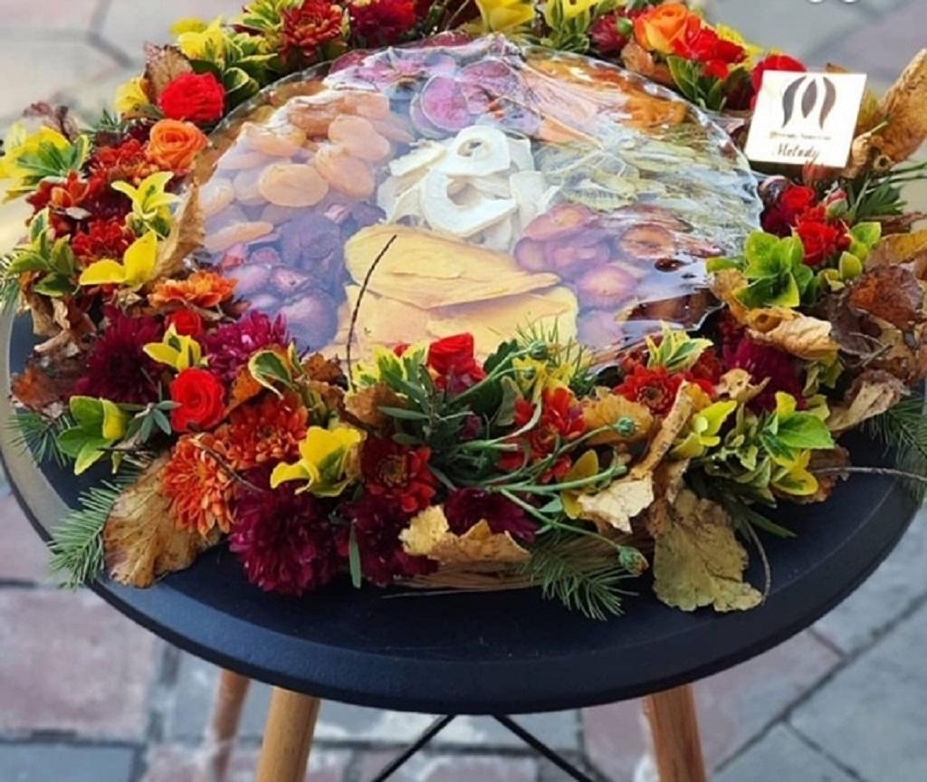 تزیین شب یلدا برای عروس ساده