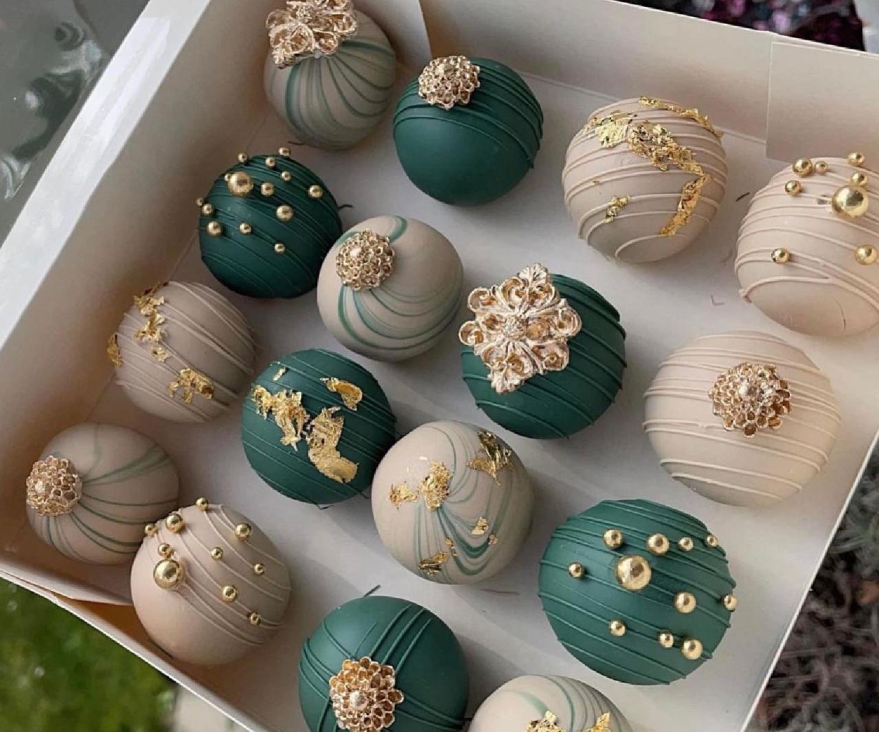 مینی کیک روز زن توپی شیک