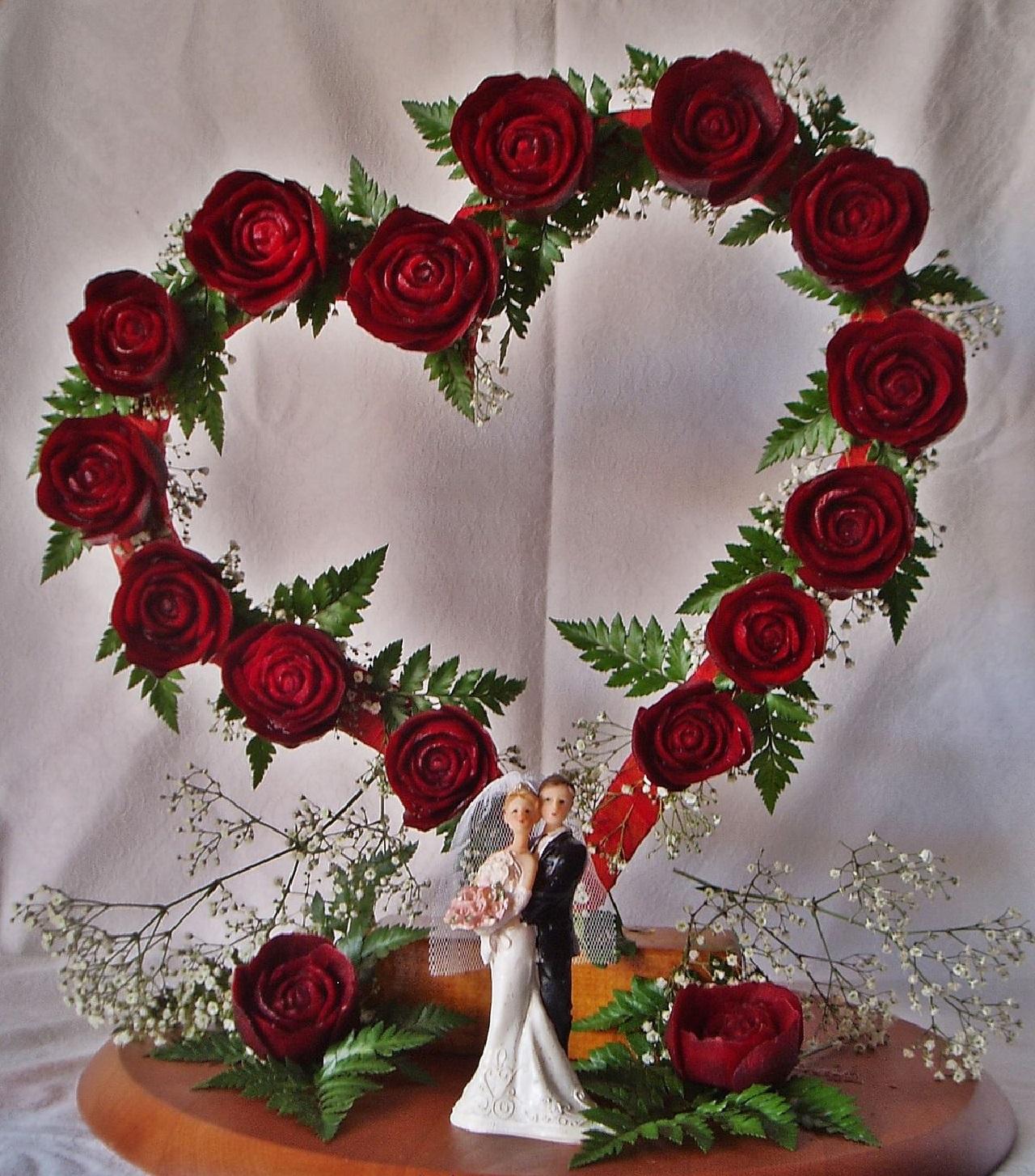 مدل تزیین لبو یلدایی برای عروس 3