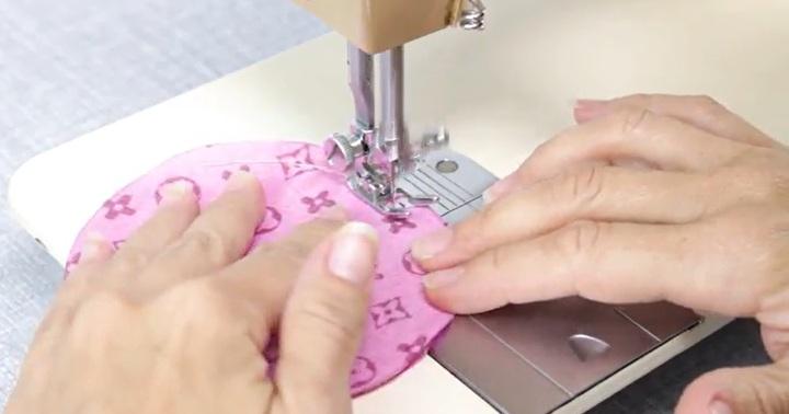 نحوه درست کردن بالشتک سوزن 7