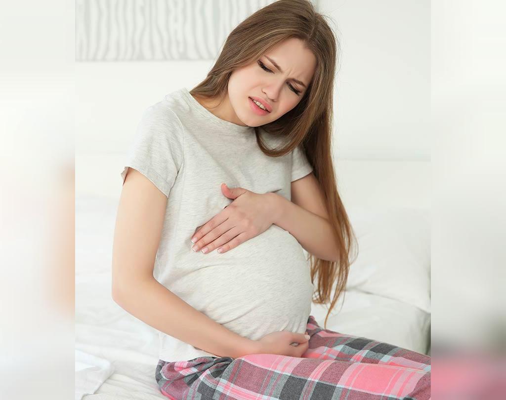 یبوست از علائم هفته بیست و هفتم بارداری