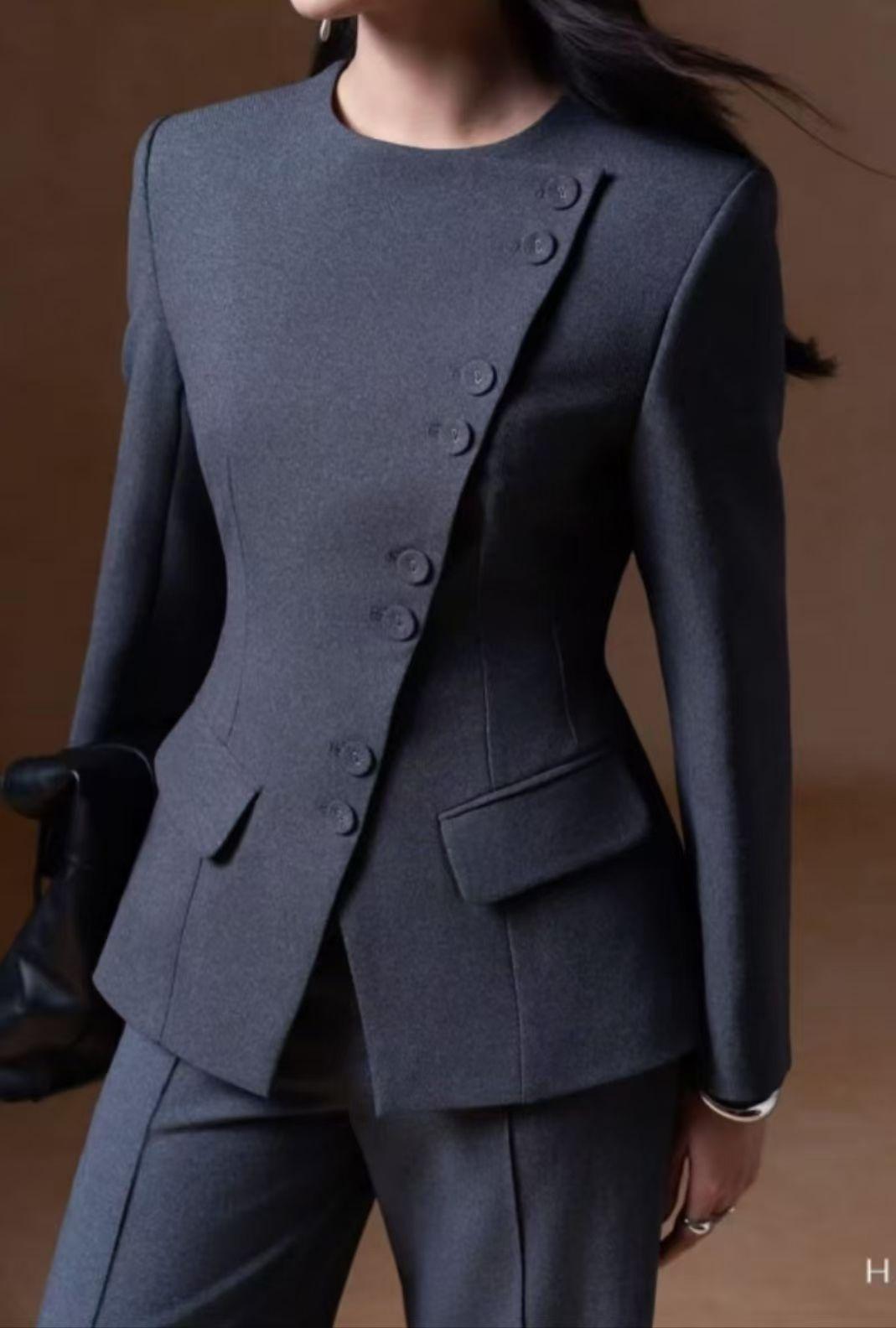 مدل کت و شلوار زنانه شیک 2