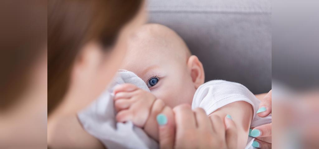 نوزاد از طریق شیر سینه مادر چه میزان ماری جوانا دریافت می کند؟
