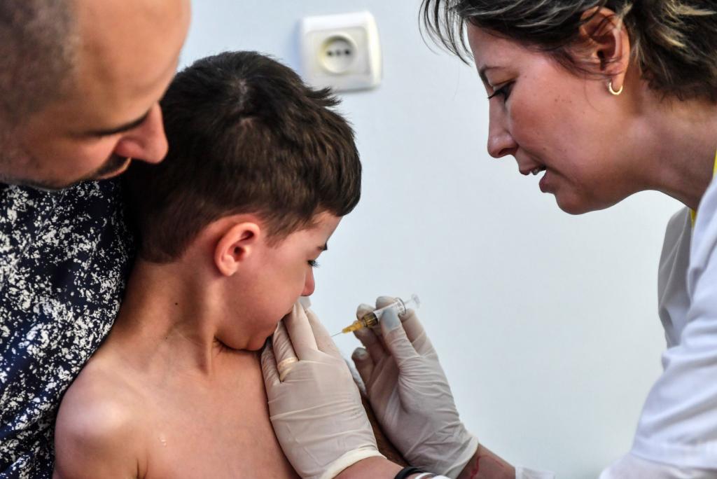 واکسن سرخک در کودکان