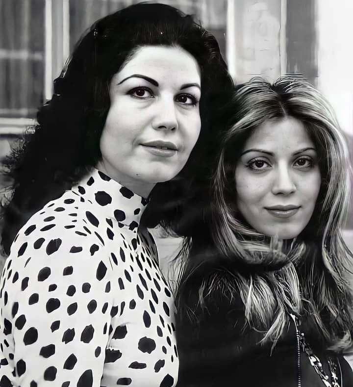 عکس روی جلد قدیمی اکرم بنایی و پوری بنایی