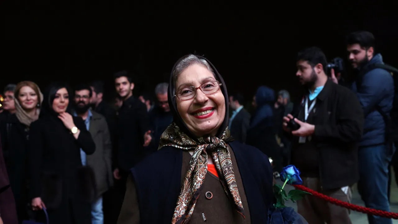 بیوگرافی شیرین یزدان بخش بازیگر سینما؛ زندگی شخصی، علت فوت و عکس