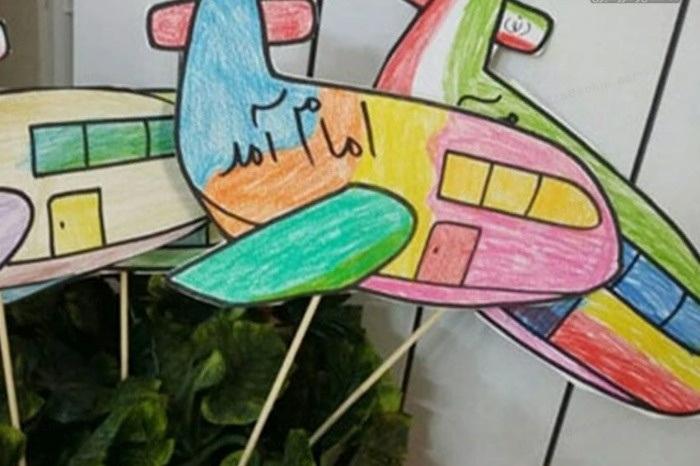 کاردستی دهه فجر با وسایل دور ریختنی 1