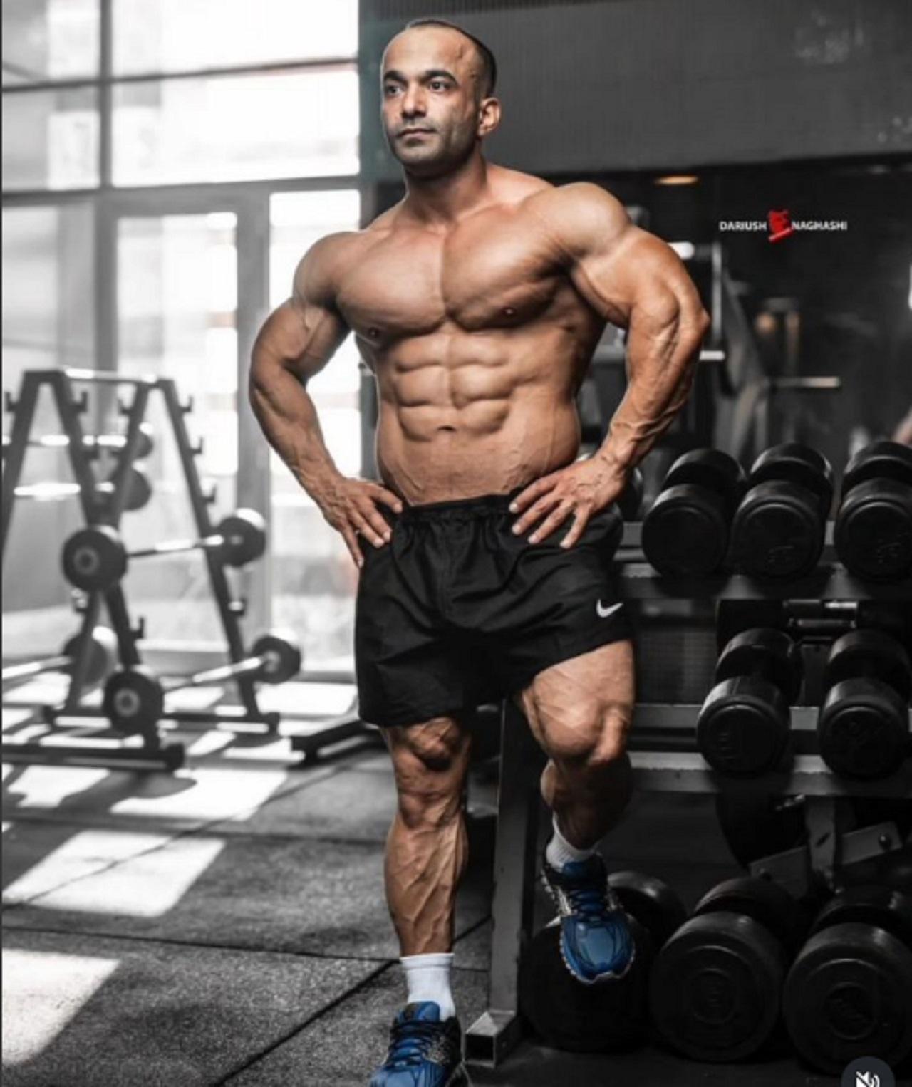 بیوگرافی فرامرز عزیزی بدنساز