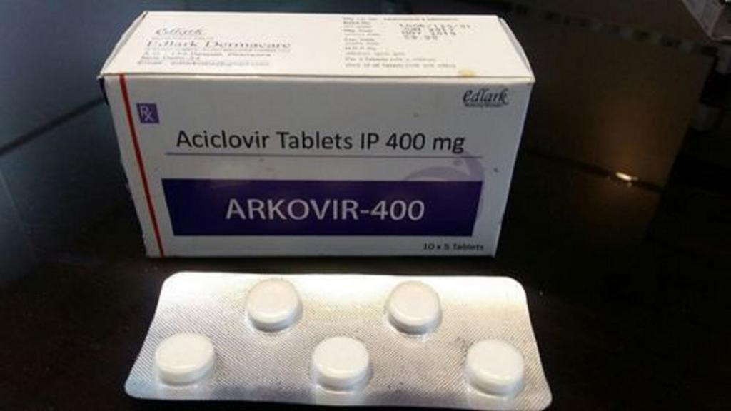 Купить ацикловир 400 таблетки. Aciclovir Tablets 400 MG. Ацикловир таблетки 400 турецкие. Ацикловир в Тайланде. Ацикловир 400 мг.