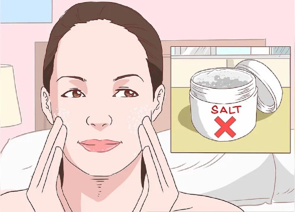  از استفاده بیش از حد نمک درمانی بپرهیزید. 