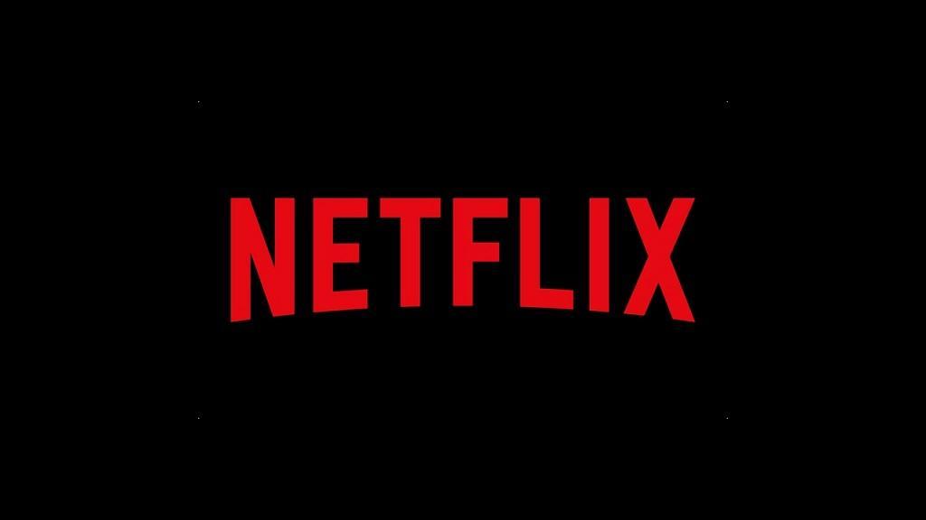 آموزش دانلود فیلم از نتفلیکس؛ حذف و تنظیم دانلود خودکار netflix