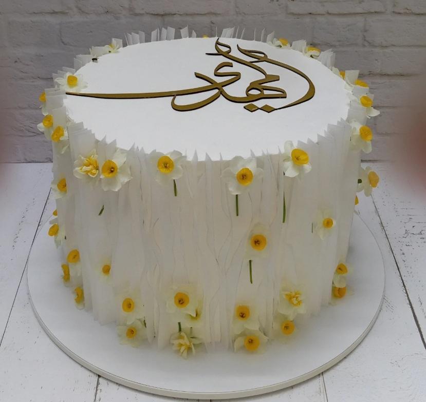 تزیین کیک تولد نیمه شعبان 3