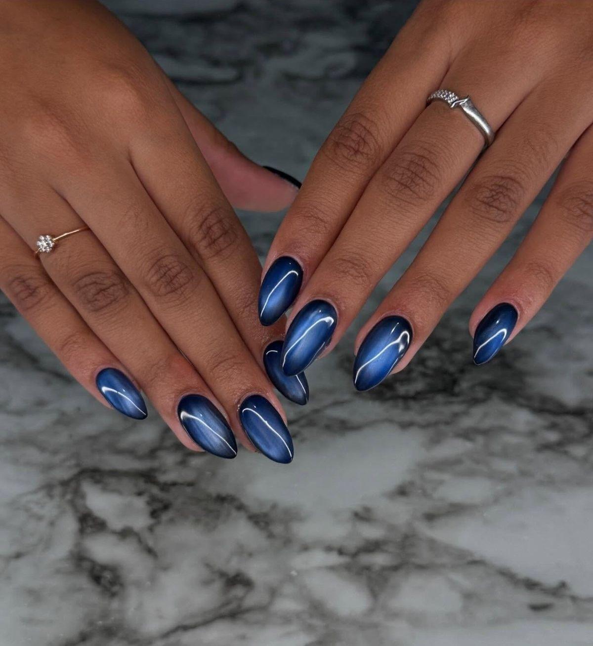 مدل ناخن کروم آبی 4