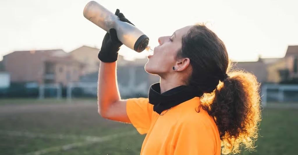 نوشیدنی الکترولیت ورزشی