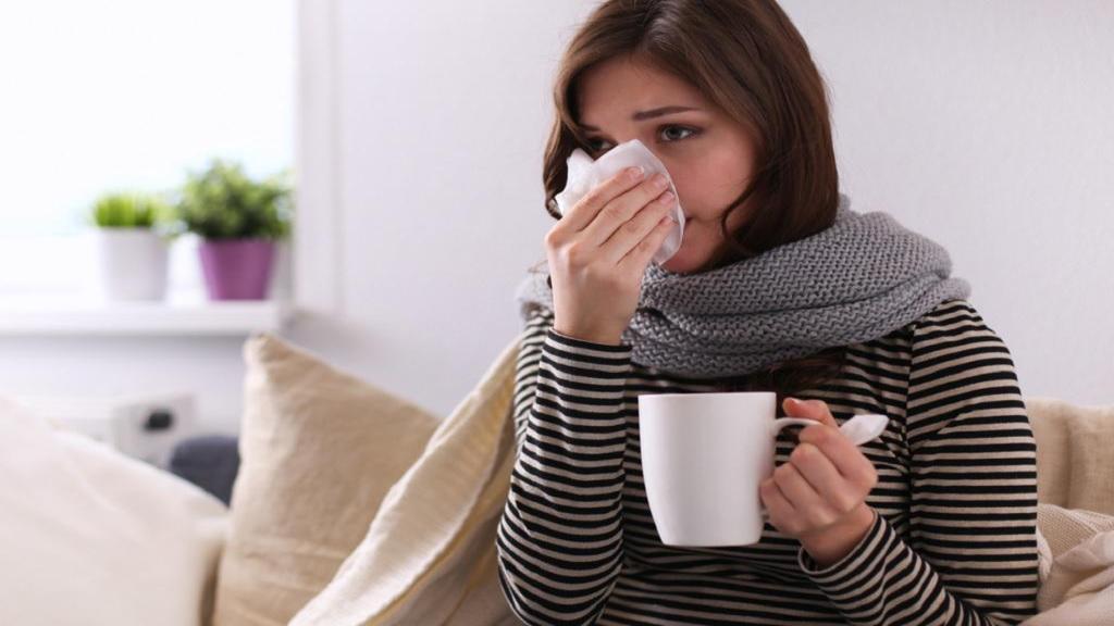 قهوه برای سرما خوردگی خوب است؛ خواص و مضرات قهوه برای سرماخوردگی