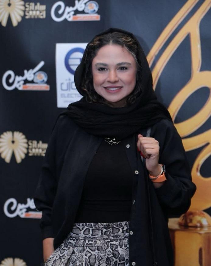 بیوگرافی نیلوفر هوشمند 3