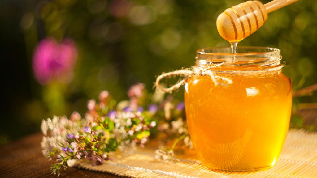 برای افزایش تستوسترون چی بخوریم: عسل