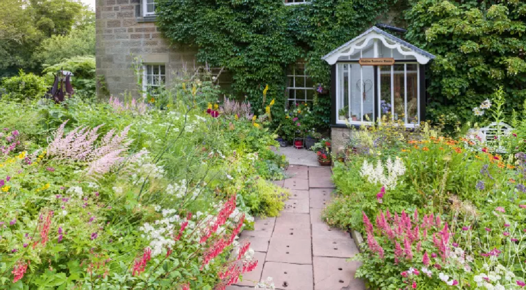 ایده های محوطه سازی باغ 12راه برای داشتن فضایی عالی در حیاط