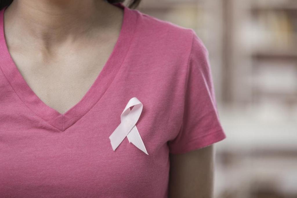 سرطان سینه، نادرترین علت وجود خون در شیر مادر است
