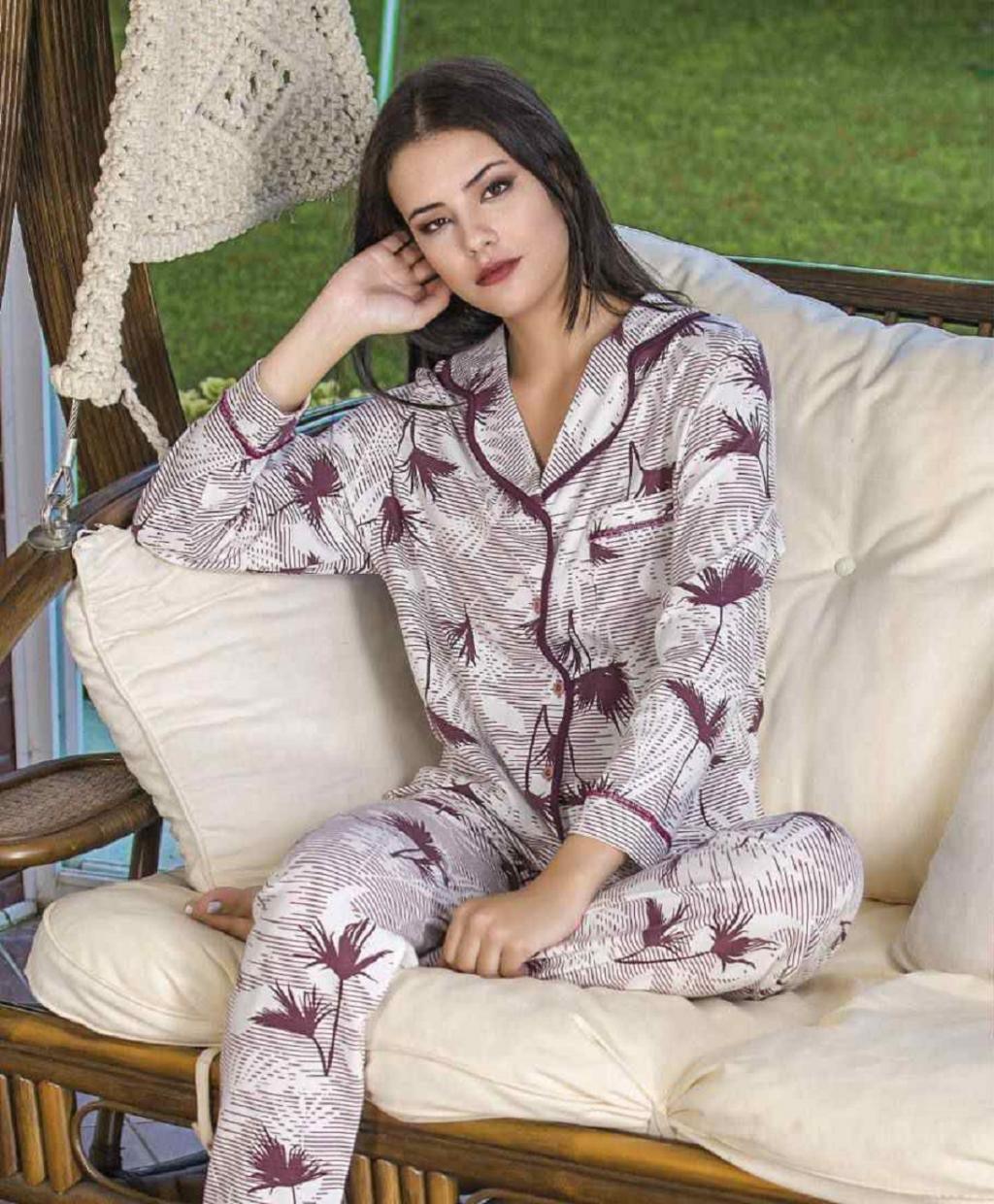 مدل لباس خانگی زنانه گلدار 5