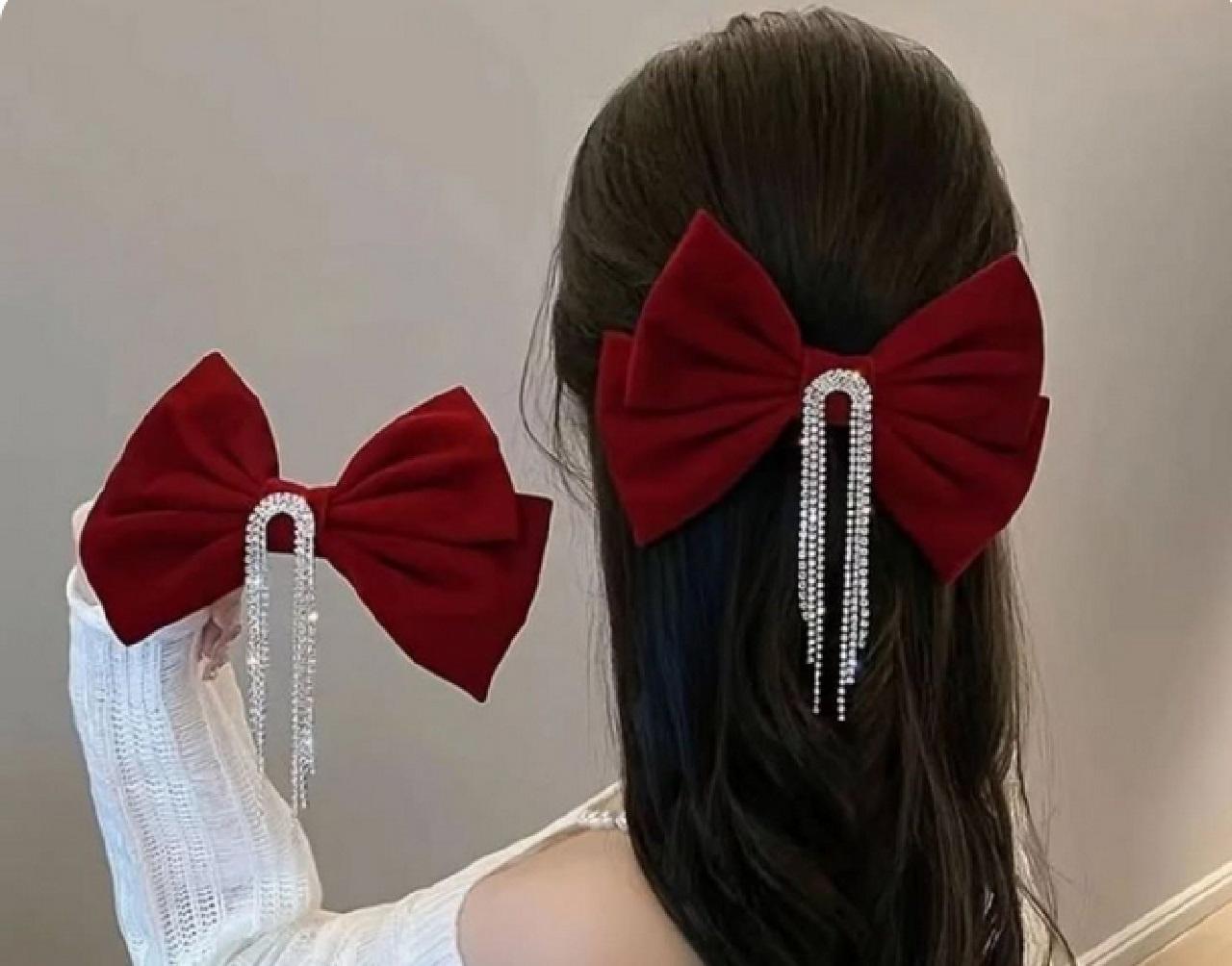 پاپیون رنگ قرمز برای اکسسوری یلدایی