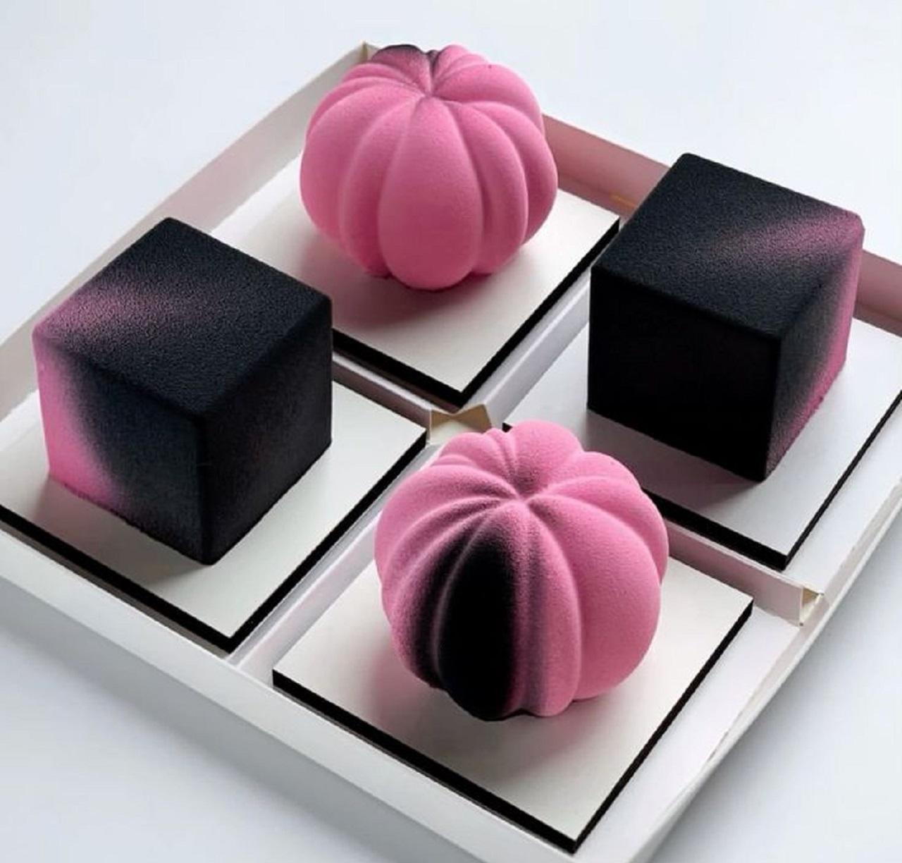 مینی کیک روز زن لاکچری