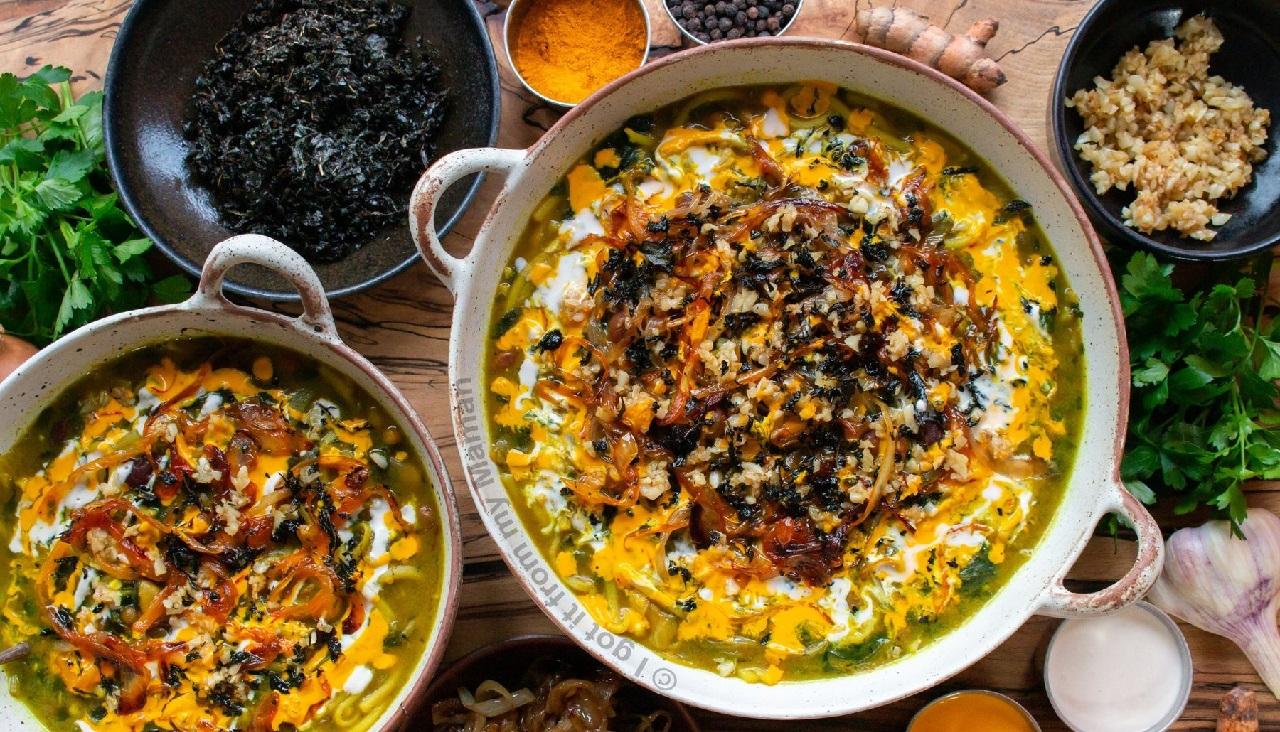 تزیین ساده و شیک آش رشته برای مهمانی 5