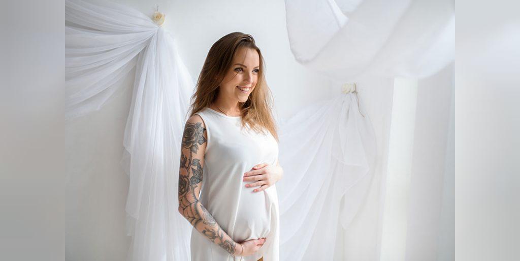 آیا خالکوبی کردن در دوران بارداری بی خطر است؟