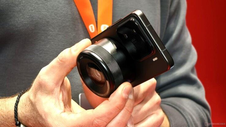 بررسی گوشی شیائومی 17 اولترا 3