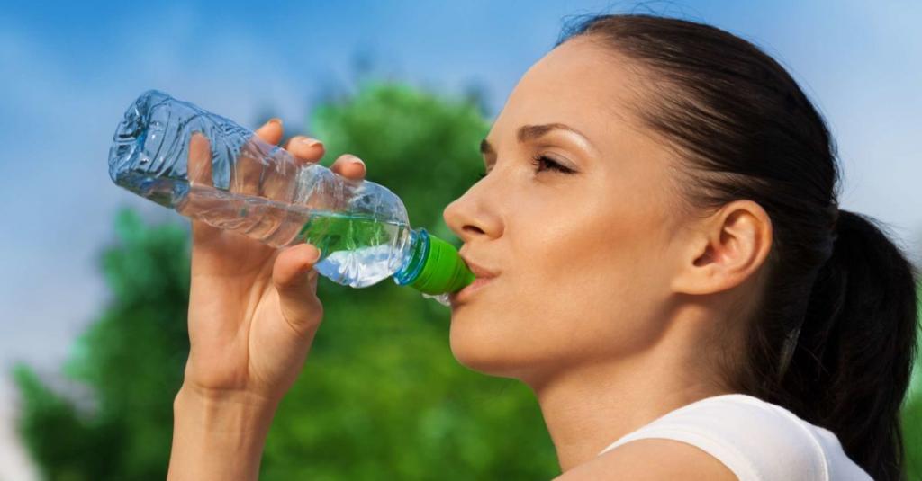 راه جلوگیری از کمبود آب بدن