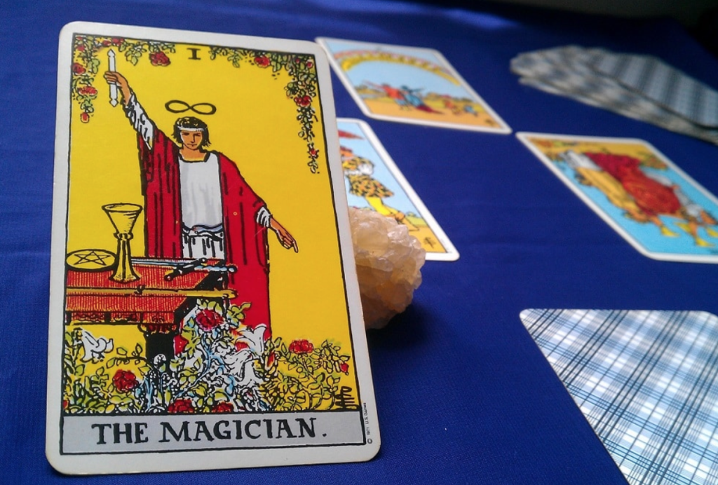 کارت جادوگر