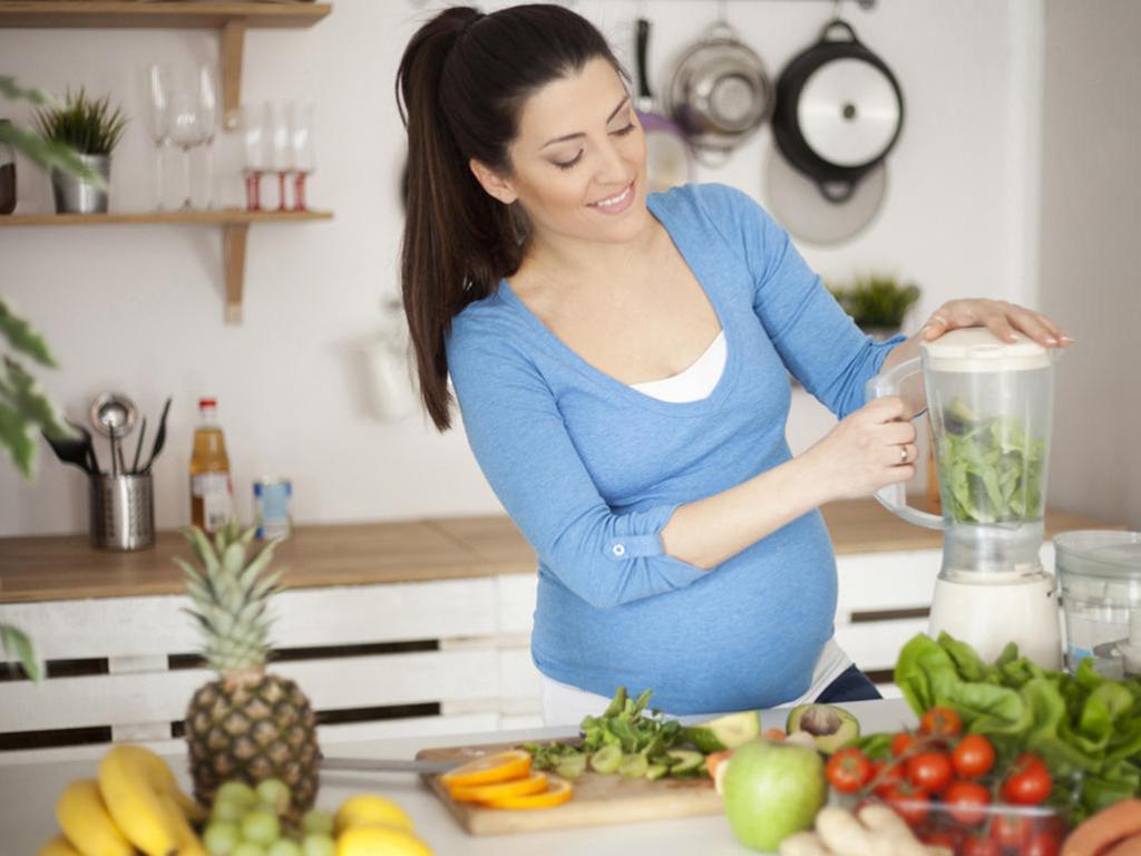روش صحیح خوردن در دوران بارداری