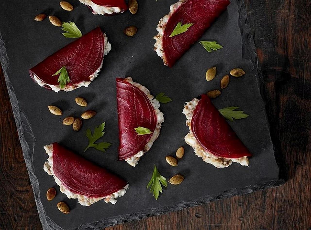 تزیین لبو شب یلدا شیک و مجلسی 1