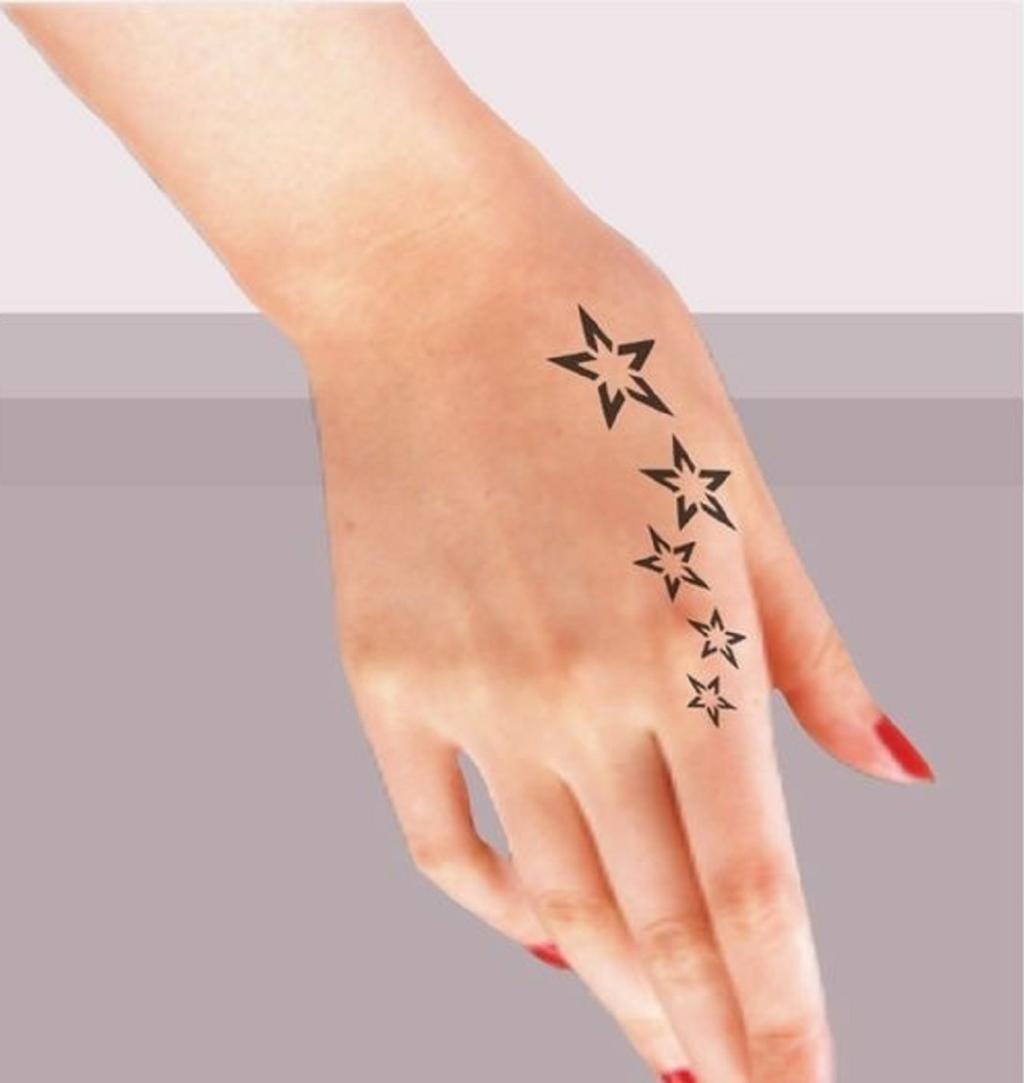 طرح تاتو ستاره روی دست 4