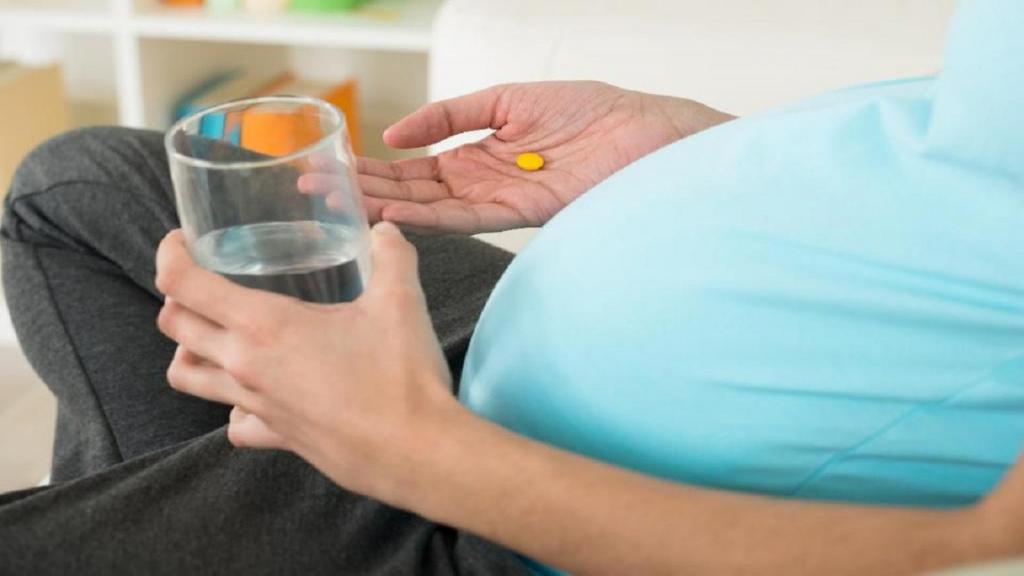 عوارض و مضرات مصرف قرص های لاغری و رژیمی در دوران بارداری