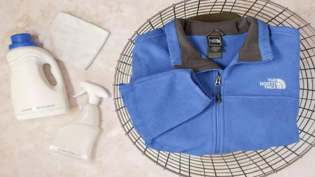 روش شستشوی صحیح لباس و ژاکت پشمی با دست + نکات نگهداری