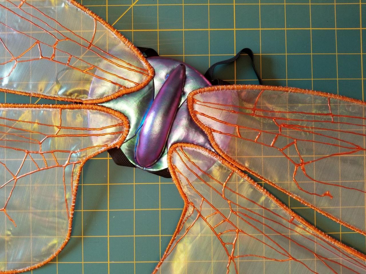 آموزش ساخت لباس سنجاقک کودکان 1