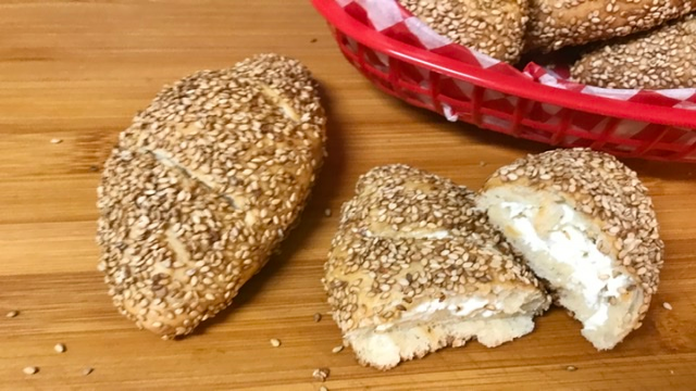 طرز تهیه نان پواچا پنیری (Pogača) ساده و خوشمزه ترکیه ای