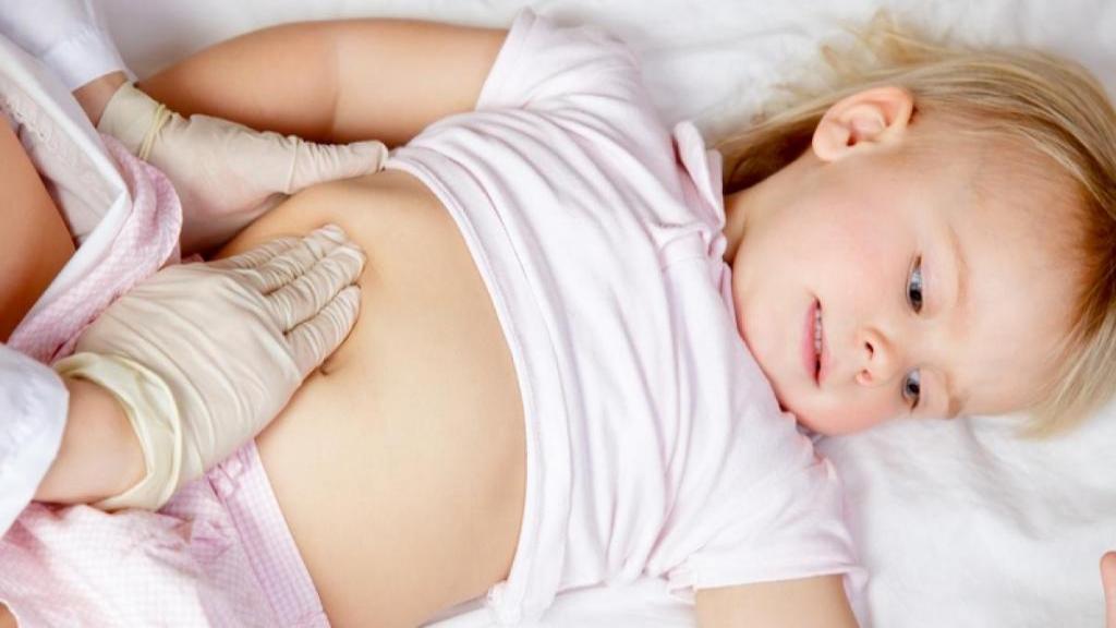 6 علائم جدی آپاندیسیت در نوزادان و علل، نحوه تشخیص و درمان
