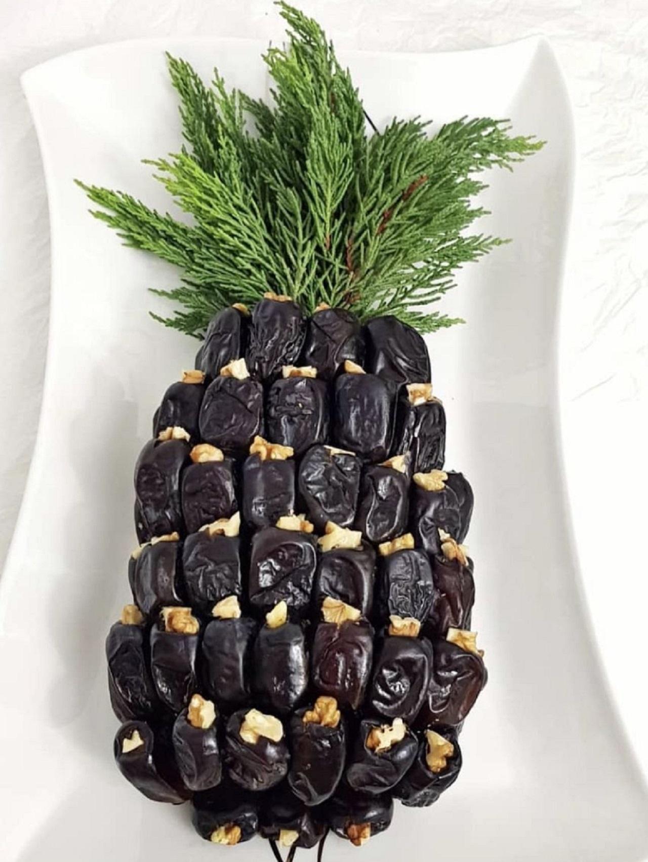 مدل تزیین خرما با گردو&nbsp; 1