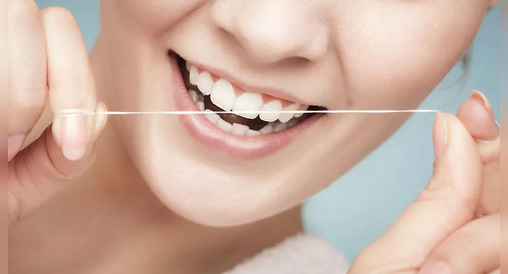 لکه های روی دندان نشانه ی چیست؟